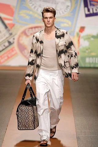 Look 19